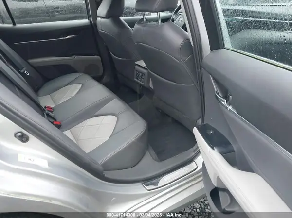 4T1BZ1HK1JU503066 2018 TOYOTA CAMRY - Image 8