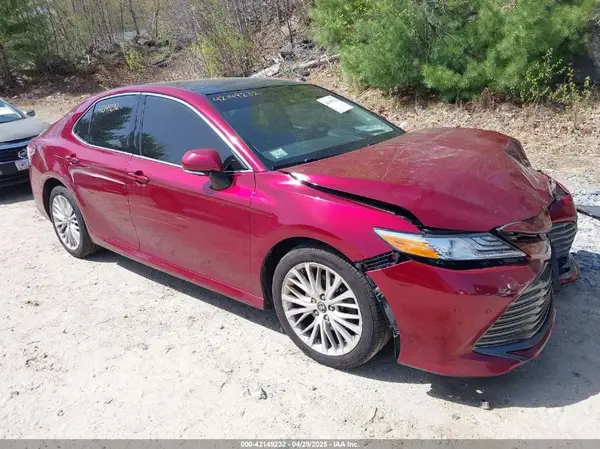 4T1BZ1HK1JU504220 2018 TOYOTA CAMRY - Image 1