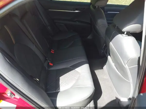 4T1BZ1HK1JU504220 2018 TOYOTA CAMRY - Image 8