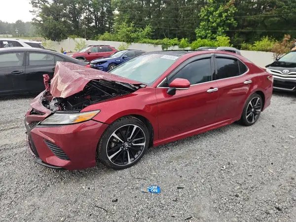 4T1BZ1HK1JU506405 2018 TOYOTA CAMRY - Image 1