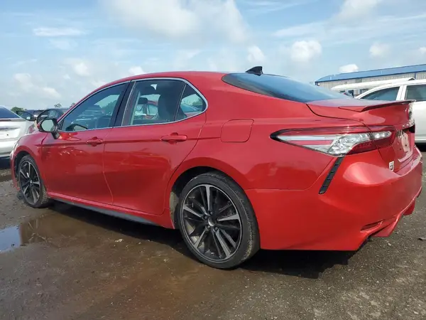 4T1BZ1HK1KU022963 2019 TOYOTA CAMRY - Image 2