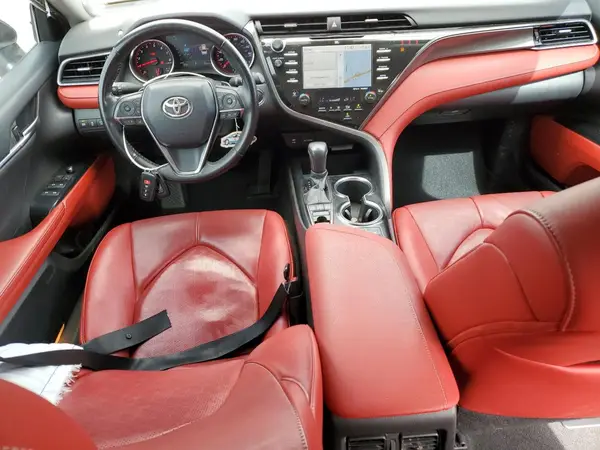 4T1BZ1HK1KU032960 2019 TOYOTA CAMRY - Image 8