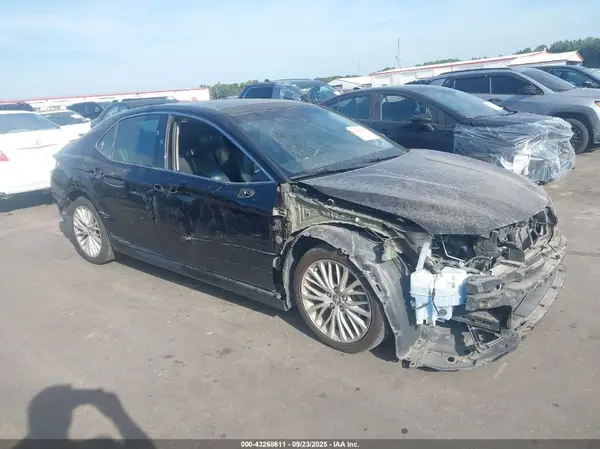 4T1BZ1HK1KU507488 2019 TOYOTA CAMRY - Image 1