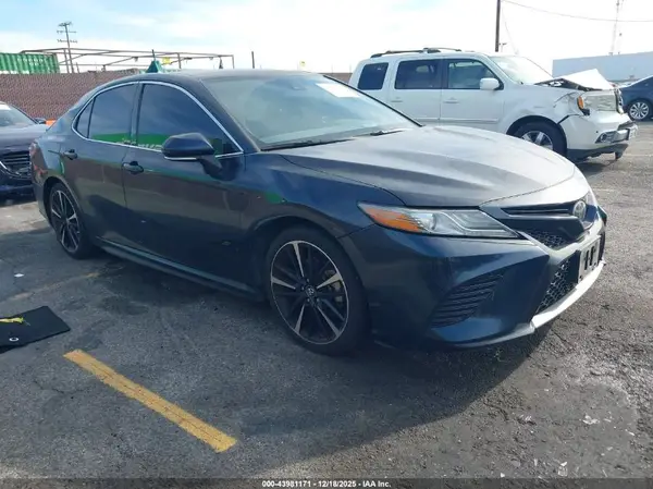 4T1BZ1HK1KU509550 2019 TOYOTA CAMRY - Image 1