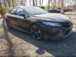 4T1BZ1HK2JU001764 2018 TOYOTA CAMRY