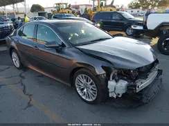 4T1BZ1HK2JU003126 2018 TOYOTA CAMRY