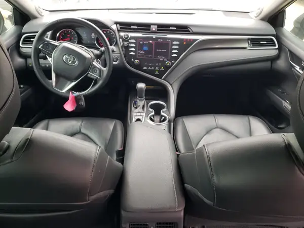 4T1BZ1HK2JU008391 2018 TOYOTA CAMRY - Image 8