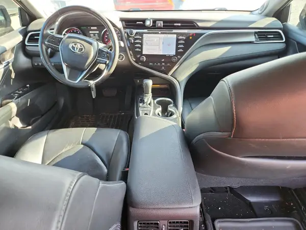 4T1BZ1HK2JU019858 2018 TOYOTA CAMRY - Image 8