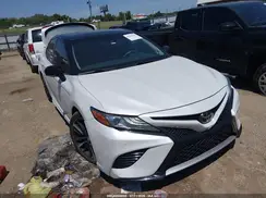 4T1BZ1HK2JU019892 2018 TOYOTA CAMRY