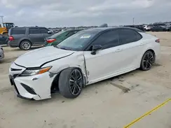 4T1BZ1HK2JU021593 2018 TOYOTA CAMRY