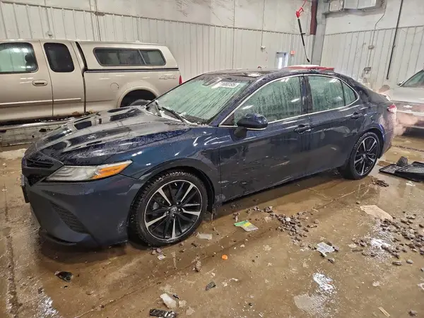 4T1BZ1HK2JU504355 2018 TOYOTA CAMRY - Image 1