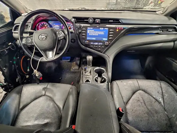 4T1BZ1HK2JU504355 2018 TOYOTA CAMRY - Image 8
