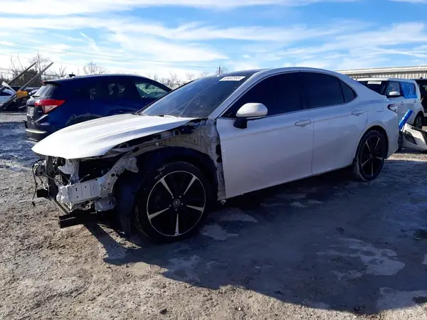 4T1BZ1HK2KU028867 2019 TOYOTA CAMRY - Image 1