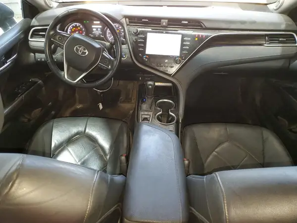 4T1BZ1HK3JU001336 2018 TOYOTA CAMRY - Image 8