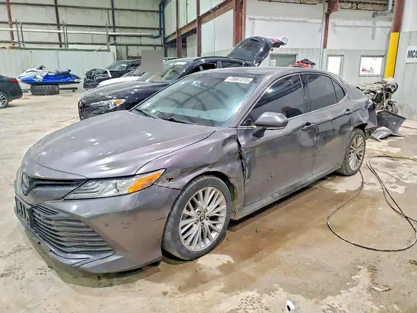 4T1BZ1HK3JU001479 2018 TOYOTA CAMRY - Image 1