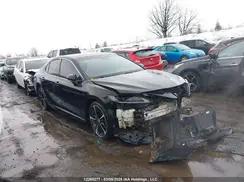 4T1BZ1HK3JU015561 2018 TOYOTA CAMRY