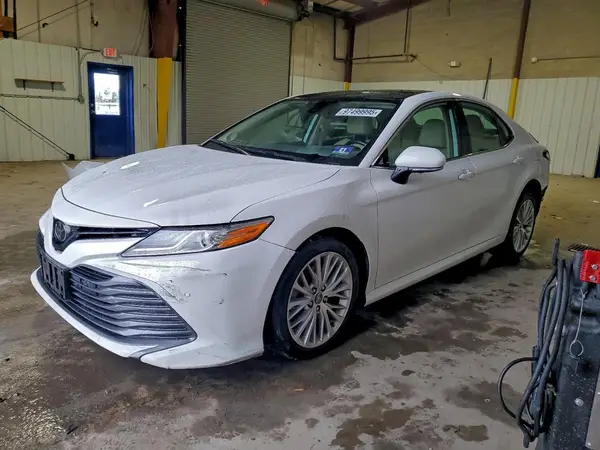4T1BZ1HK3KU029977 2019 TOYOTA CAMRY - Image 1