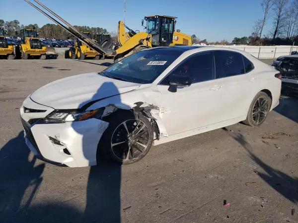 4T1BZ1HK3KU032295 2019 TOYOTA CAMRY - Image 1