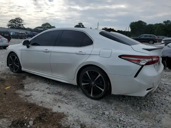 4T1BZ1HK3KU033091 2019 TOYOTA CAMRY - Image 2