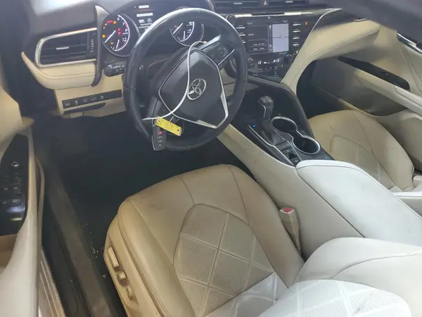 4T1BZ1HK4JU005380 2018 TOYOTA CAMRY - Image 8