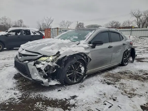 4T1BZ1HK4JU020025 2018 TOYOTA CAMRY - Image 1