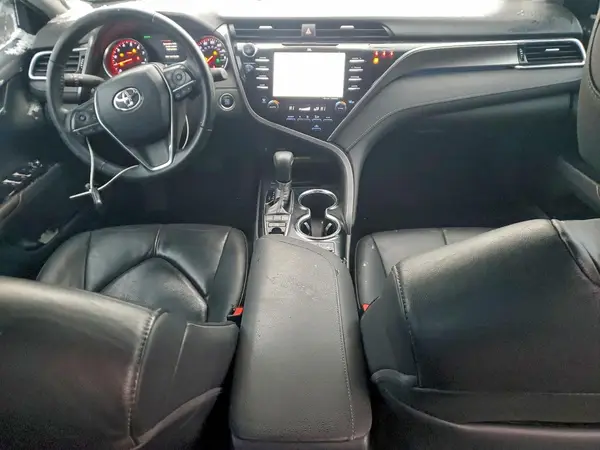 4T1BZ1HK4JU020025 2018 TOYOTA CAMRY - Image 8