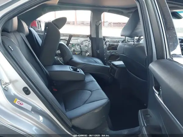 4T1BZ1HK4JU020851 2018 TOYOTA CAMRY - Image 8