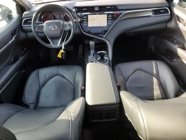 4T1BZ1HK4JU021563 2018 TOYOTA CAMRY - Image 8