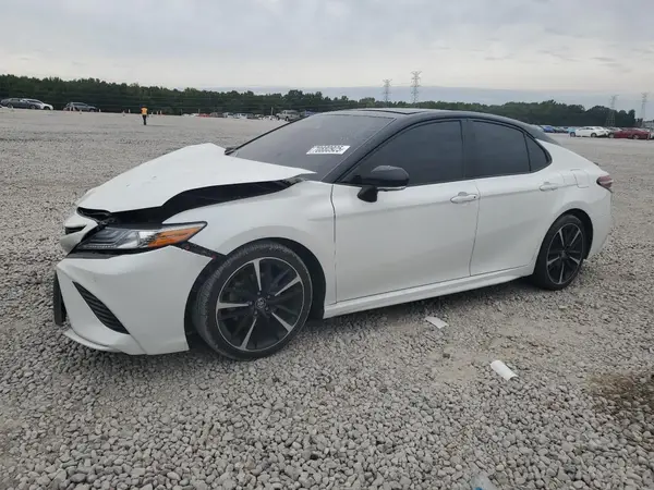 4T1BZ1HK4KU021807 2019 TOYOTA CAMRY - Image 1