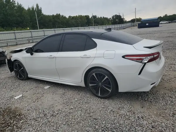 4T1BZ1HK4KU021807 2019 TOYOTA CAMRY - Image 2