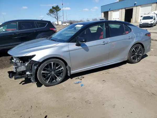 4T1BZ1HK4KU024304 2019 TOYOTA CAMRY - Image 1