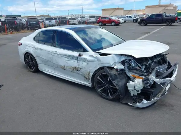 4T1BZ1HK4KU027171 2019 TOYOTA CAMRY - Image 1