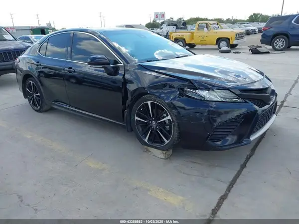 4T1BZ1HK4KU030037 2019 TOYOTA CAMRY - Image 1