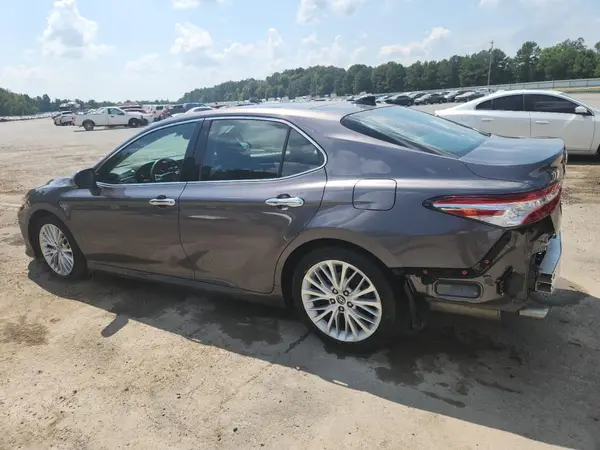 4T1BZ1HK4KU031446 2019 TOYOTA CAMRY - Image 2