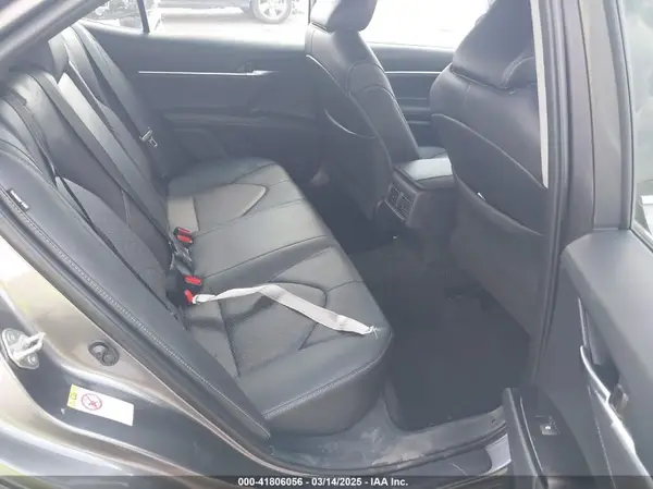4T1BZ1HK5JU002598 2018 TOYOTA CAMRY - Image 8