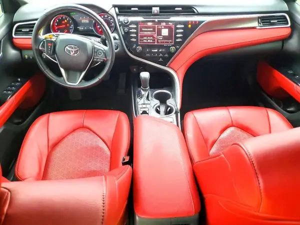 4T1BZ1HK5JU012046 2018 TOYOTA CAMRY - Image 8