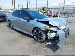 4T1BZ1HK5JU013696 2018 TOYOTA CAMRY