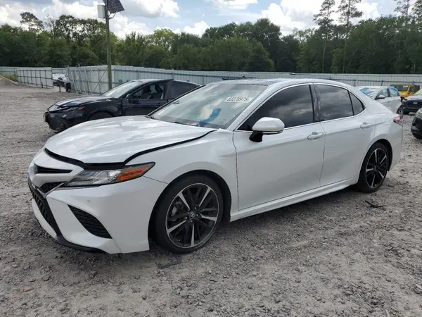 4T1BZ1HK5JU020079 2018 TOYOTA CAMRY - Image 1