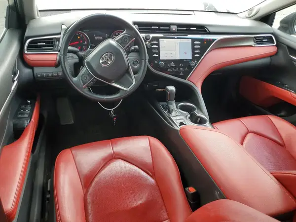 4T1BZ1HK5JU020079 2018 TOYOTA CAMRY - Image 8