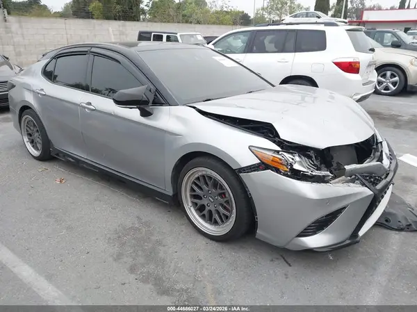 4T1BZ1HK5KU022688 2019 TOYOTA CAMRY - Image 1