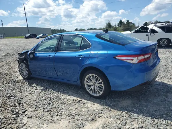 4T1BZ1HK5KU026286 2019 TOYOTA CAMRY - Image 2