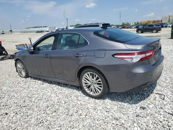 4T1BZ1HK5KU027471 2019 TOYOTA CAMRY - Image 2