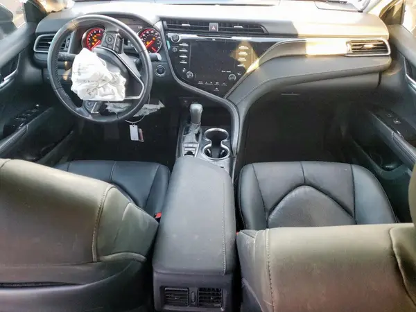 4T1BZ1HK5KU028264 2019 TOYOTA CAMRY - Image 8