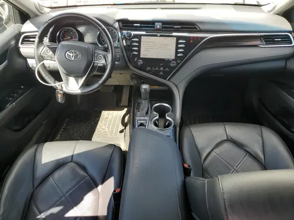 4T1BZ1HK6JU001668 2018 TOYOTA CAMRY - Image 8