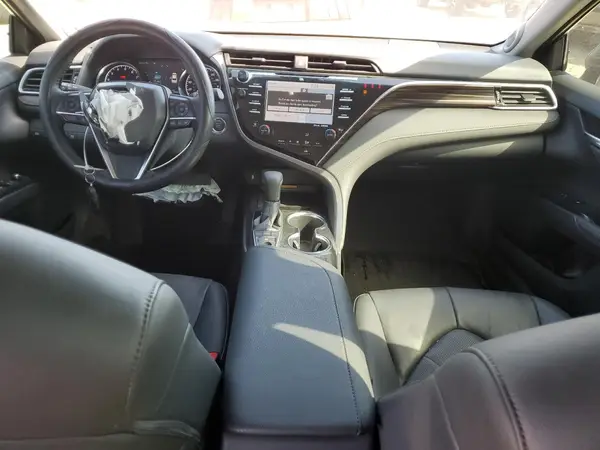 4T1BZ1HK6JU005140 2018 TOYOTA CAMRY - Image 8