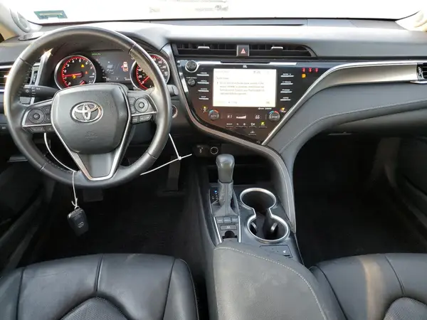 4T1BZ1HK6JU008846 2018 TOYOTA CAMRY - Image 8