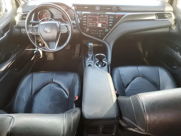 4T1BZ1HK6JU013836 2018 TOYOTA CAMRY - Image 8