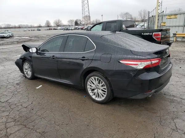 4T1BZ1HK6KU025583 2019 TOYOTA CAMRY - Image 2
