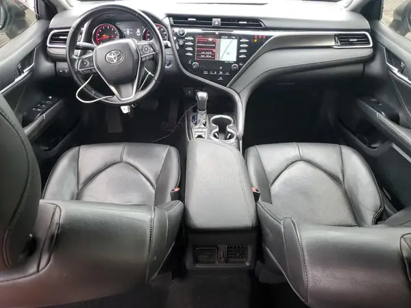 4T1BZ1HK7JU005227 2018 TOYOTA CAMRY - Image 8