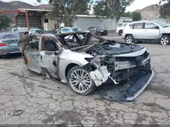 4T1BZ1HK7JU005924 2018 TOYOTA CAMRY